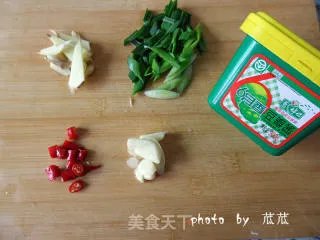 【炸酱面，花样做】 豆腐鸡丁炸酱面 【超详细】