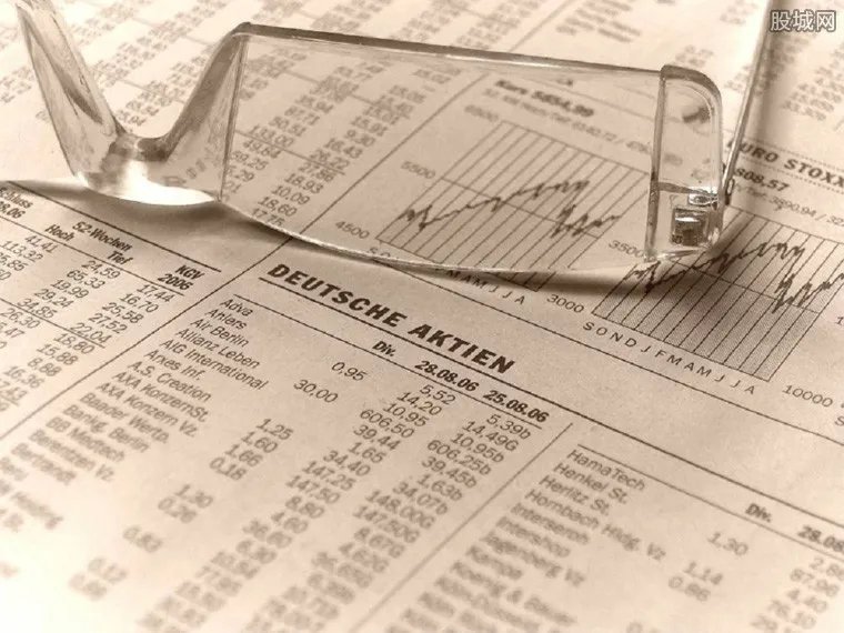 股指期货一手多少钱 懂股票的原来这么赚钱啊！