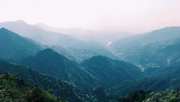 江西省的主要旅游胜地有