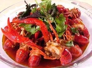 小龙虾养多久可以长大，它需要怎样的生长环境？