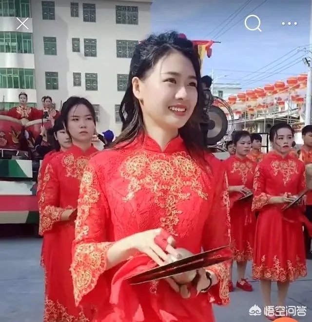 翁佳娜为什么能一下爆红？能红多久？