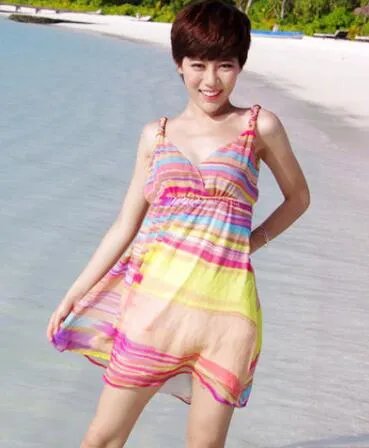 谢楠比基尼照片流出 性感身材火爆异常