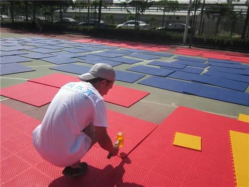 篮球场悬浮地板施工流程有哪些