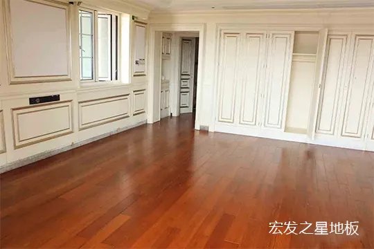 终于知道柚木地板为什么这么贵？