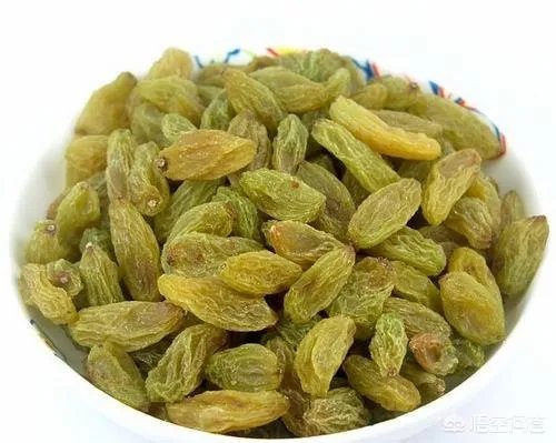 葡萄干上火吗？