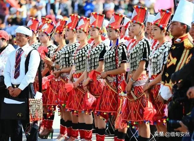 缅甸的克钦族是景颇族吗？