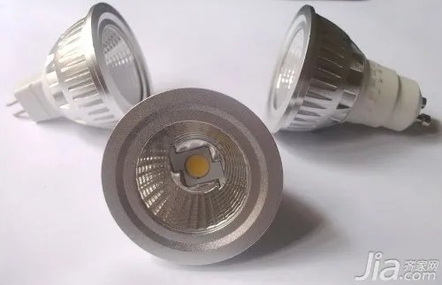 射灯尺寸一般是多少