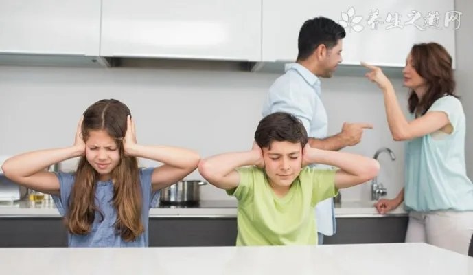 洗牙能让牙齿变白吗？