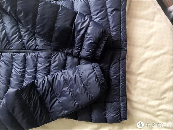 雪中飞男士轻薄羽绒服又轻又保暖