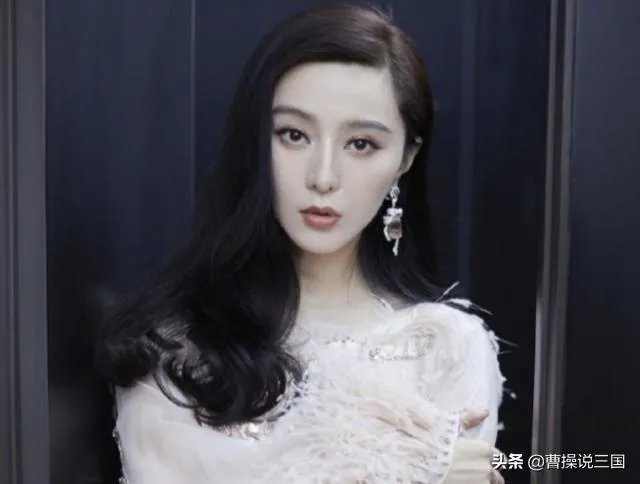 范冰冰谈失恋深夜痛哭，是因为感情太深，还是想获取同情求复出？