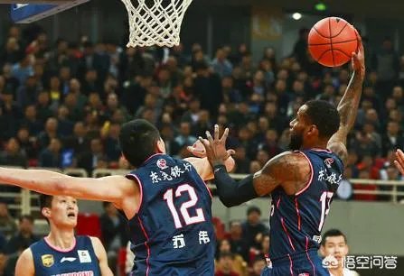 广东队的威姆斯从开赛以来就一直强势，如何看待他在广东的作用？