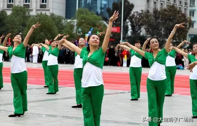 广场舞为什么会那么流行？原因是什么？