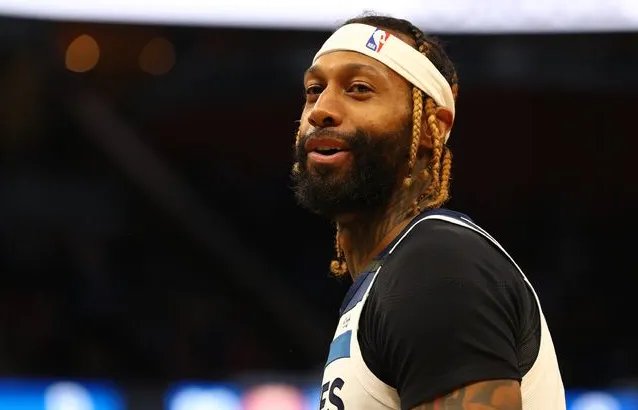 独行侠黄蜂球员冲突事件经过是怎样的？