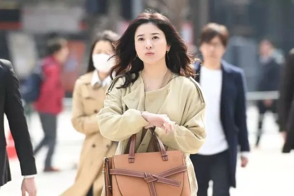 公司让休产假员工手写销售心得，你如何看待？