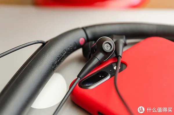 一步到位不后悔：SONY 索尼 WI-1000X无线蓝牙降噪耳机测评