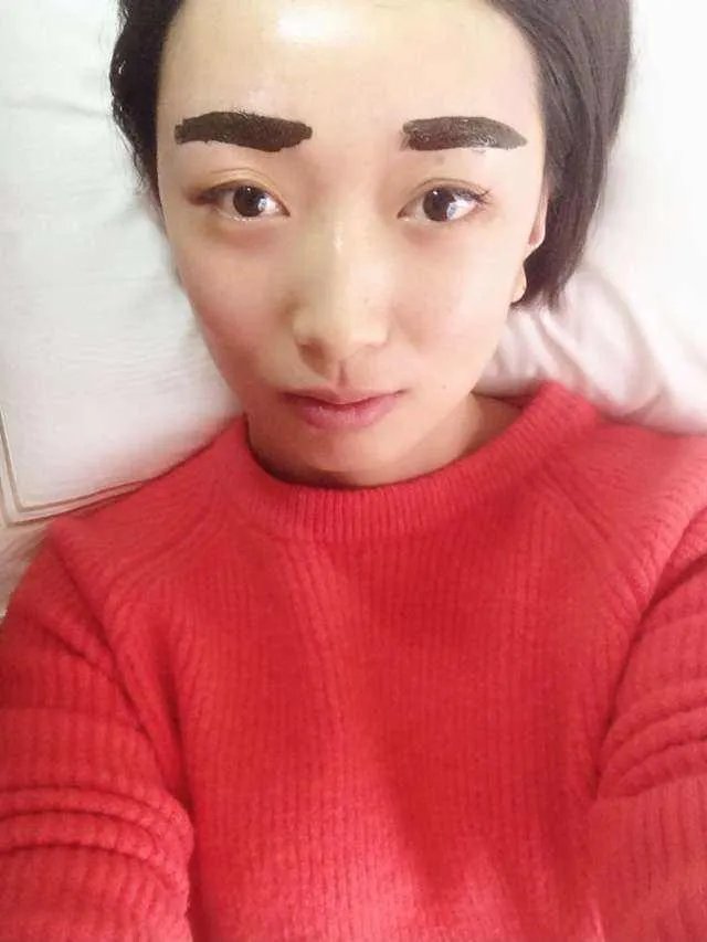 十个纹眉九个后悔图片