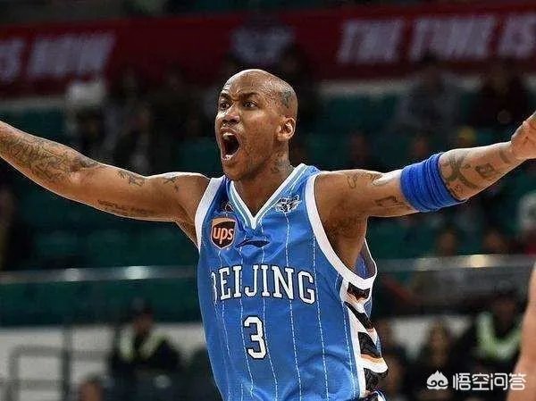 马布里当年在球员通道暴打山西队球迷被围堵大巴车，当时是怎么回事？