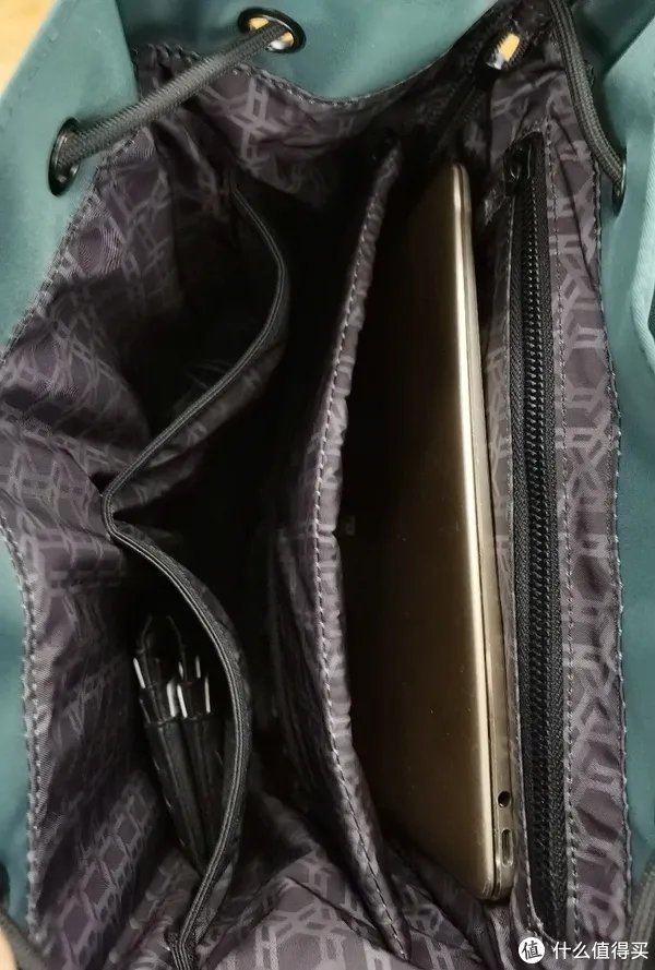 我的人肉开箱评测 篇十一：Huawei风范双肩包究竟怎么样