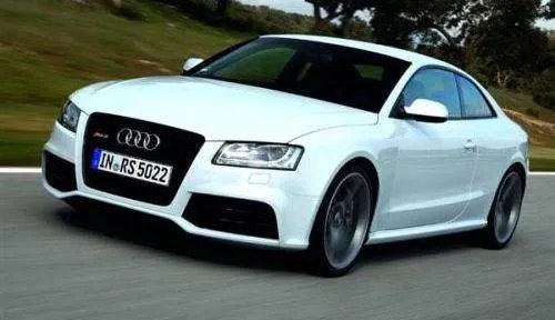 奥迪a4白色哪两种