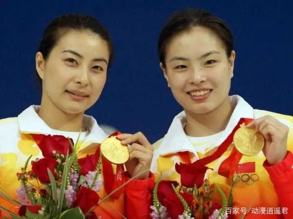 霍启刚97岁祖母病逝，霍启刚夫妇有何表现？