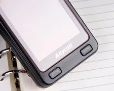 沉稳典雅商务机 三星W799价格降至3750