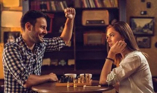 男生女生身高差多少合适 女生的身高多少最好