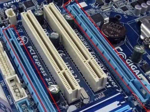 电脑主机显卡在哪个位置,机子有点老了,