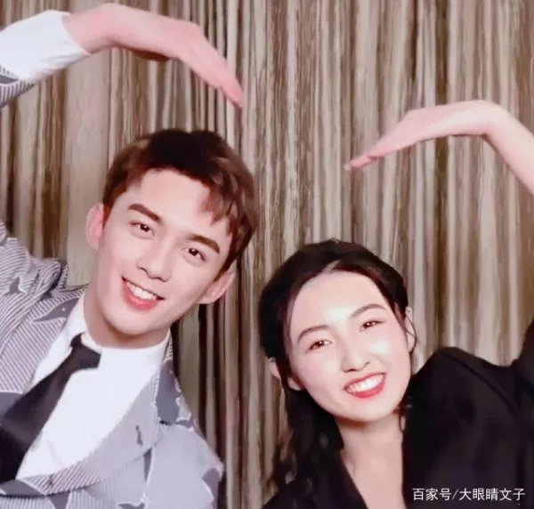 几天没看娱乐新闻,吴磊和张子枫竟然恋爱了,到底什么情况?