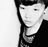 男生伤感qq网名+分组+头像+皮肤