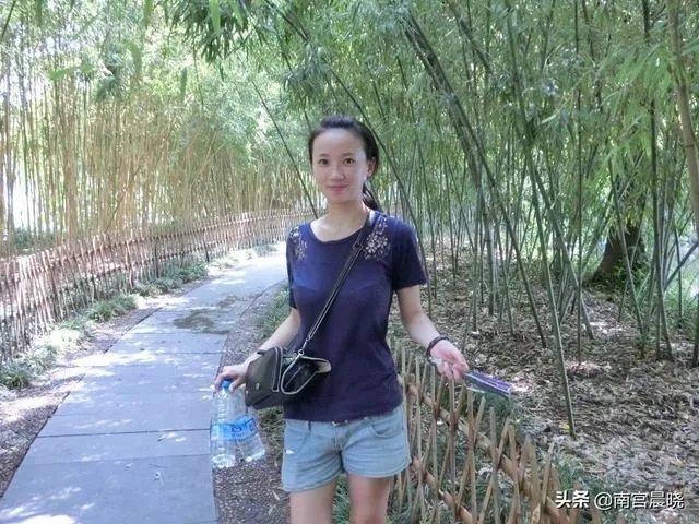 三潭印月有什么特色？