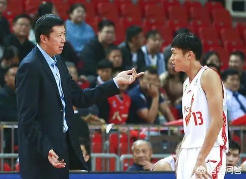 广东队的威姆斯从开赛以来就一直强势，如何看待他在广东的作用？