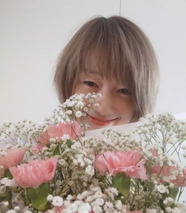 马伊琍母亲节晒素颜自拍，马伊琍近况怎样？