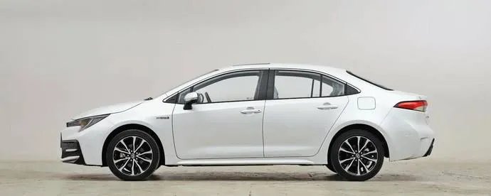 字母车标的车有哪些,奇瑞b字母的车标(类似奇瑞车标的车叫什么名字)