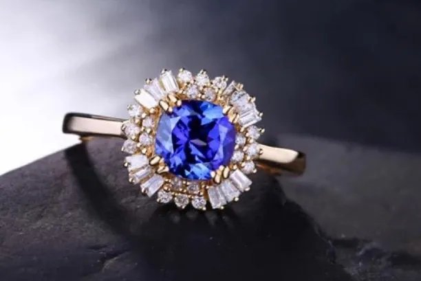 全球十大名贵宝石 最珍贵的无价之宝