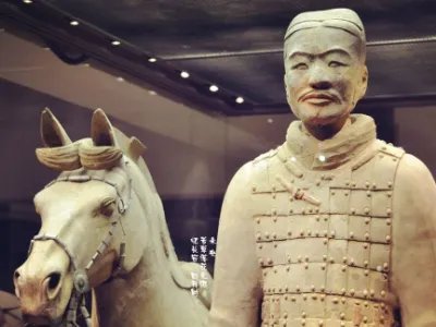 去西安旅游，必去的地方是哪几个？