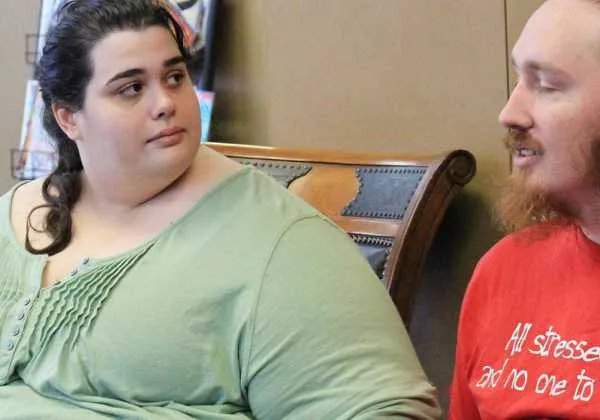 300斤女孩一年减掉半个自己，她是怎样做到的？