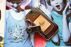 收藏人士好选择 摩托罗拉V8黄金版再降
