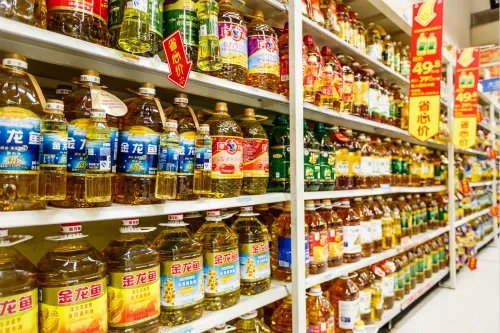 特级油、一级油、二级油…食用油等级越高越有营养吗？丨刘萍萍专栏