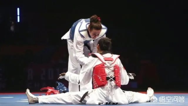 20：10领先被恶意判输，郑姝音的金牌被“偷”走，东道主选手三连冠，你怎么看？