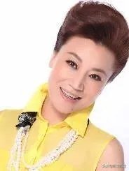 虎美玲年轻时的照片