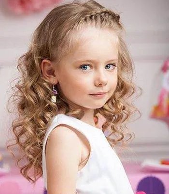 20款小公主发型扎法具体步骤是什么？