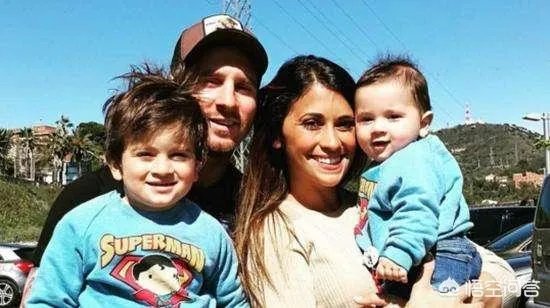 女子当街强吻足球明星梅西，你怎么看？