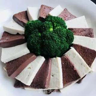 鸭血豆腐