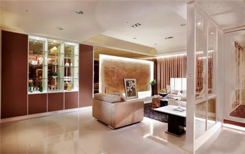 玻璃隔断价格贵不贵 玻璃隔断效果图欣赏