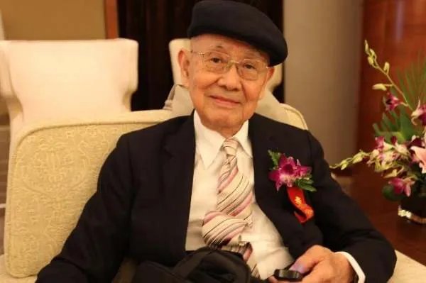 黄国俊的基本介绍