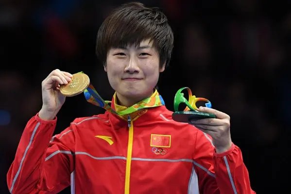 涔掍箵鐞冨ぇ婊¤疮寰椾富閮芥湁璋侊細鍗佷綅澶ф弧璐緱涓讳節浣嶆槸涓浗浜�