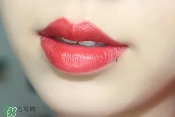 倩丽口红试色_倩丽口红怎么样
