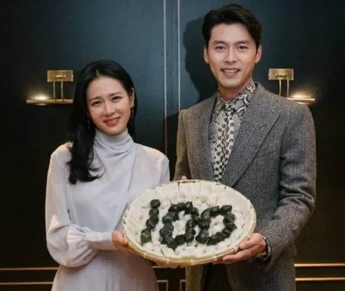 玄彬和孙艺珍明年将结婚，他们二人是如何走到一起的？