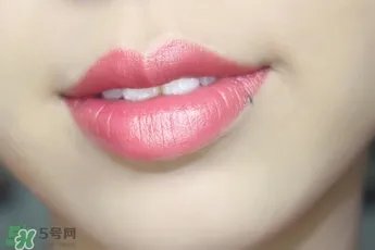 倩丽口红试色_倩丽口红怎么样