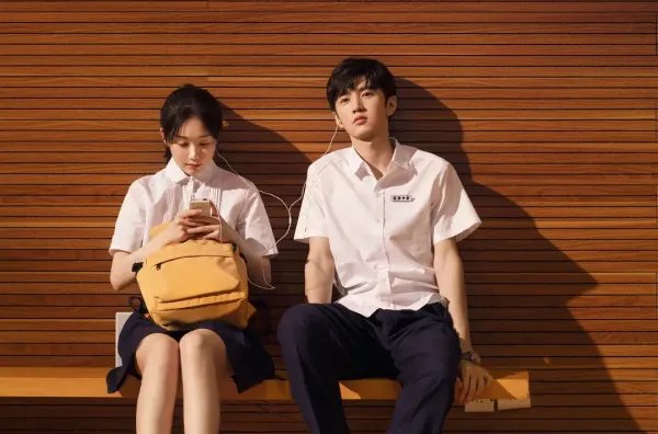 暗格里的秘密大概讲的什么